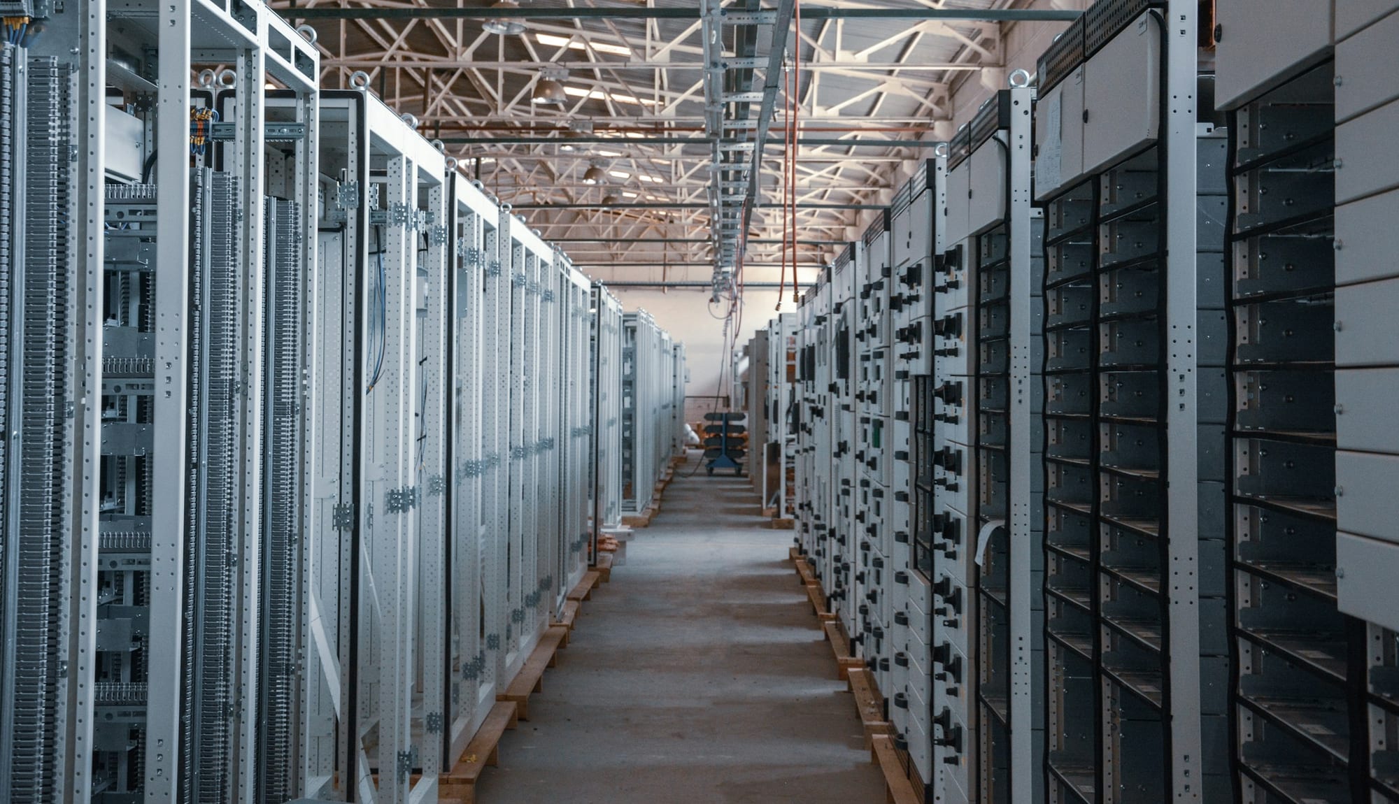 Rows of servers in a data centre, the kind of infrastructure cloud LiDAR processing runs on.